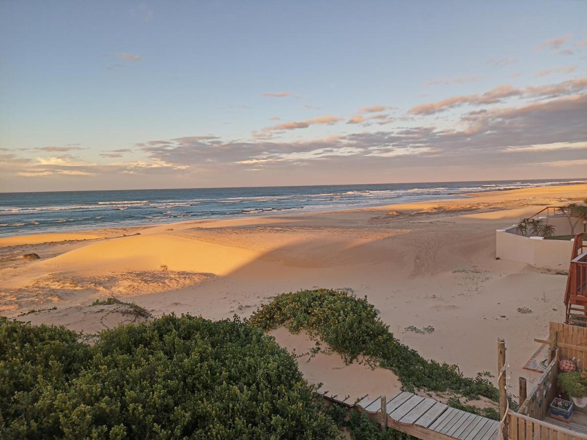 Beached House On Golden Sanddunes Holiday home Cannon Rocks Exterior photo
